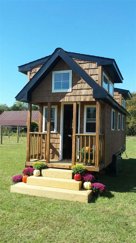 LISTING BY: WARREN REAL ESTATE (FRONT STREET) $529,999. . Tiny homes for sale in ny